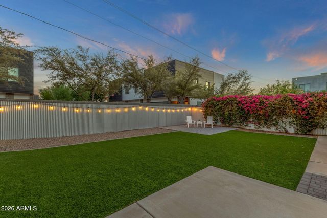 3930 N 30TH Street, Phoenix, AZ 85016