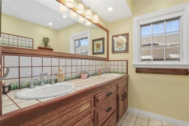 8362 Lubec, Downey, CA 90240