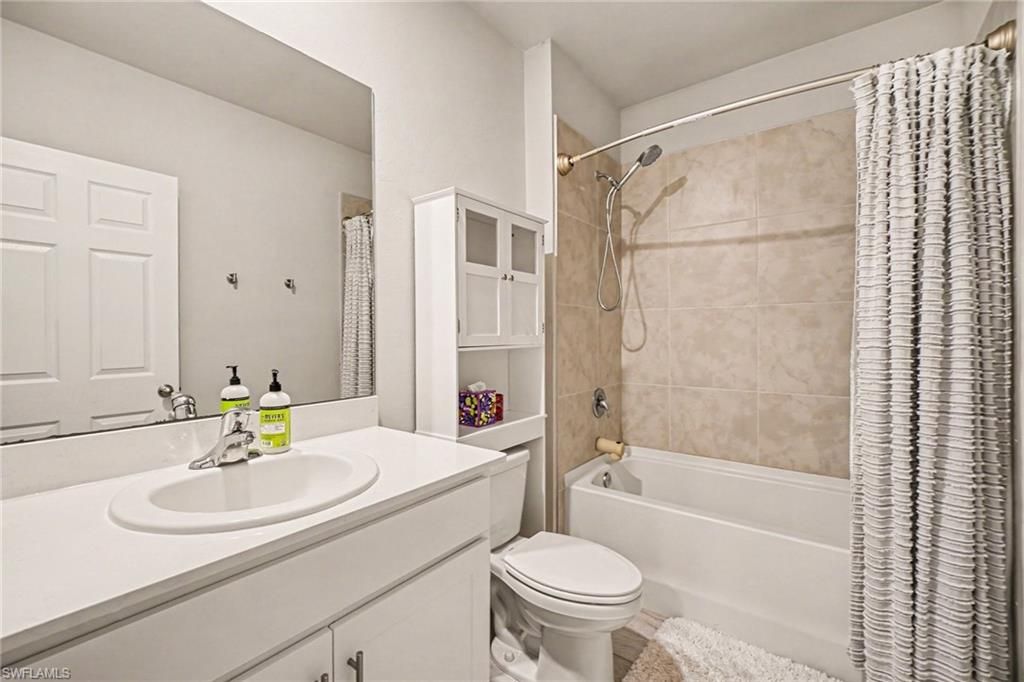 Image 19 of property listing at 2045 NW 7th ST, Cape Coral, FL 33993