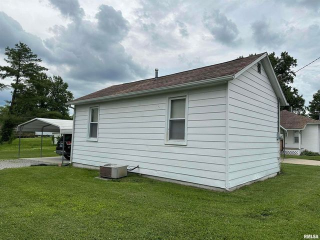 1520 Gartside Street, Murphysboro, IL 62966