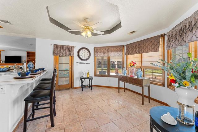 19775 Symeron Rd, Apple Valley, CA 92307