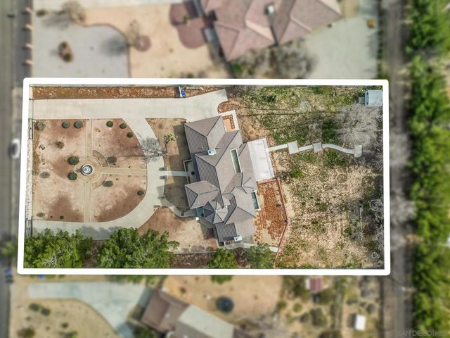 19775 Symeron Rd, Apple Valley, CA 92307