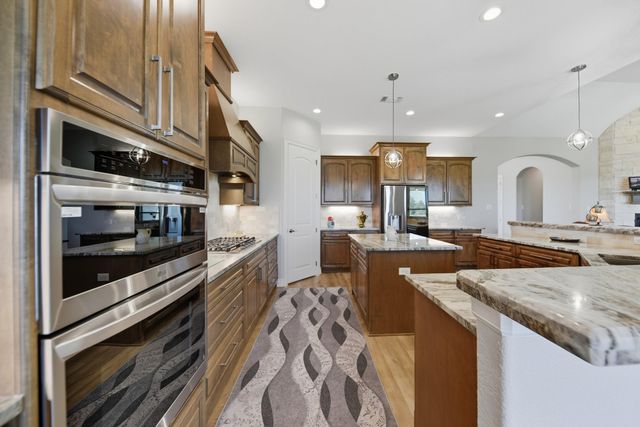 10418 Zaruba, Sealy, TX 77474