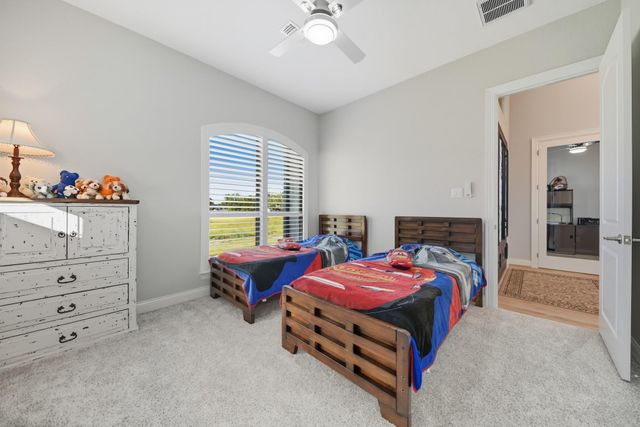 10418 Zaruba, Sealy, TX 77474