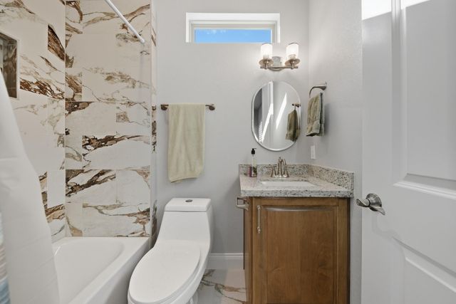 10418 Zaruba, Sealy, TX 77474