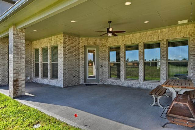 10418 Zaruba, Sealy, TX 77474