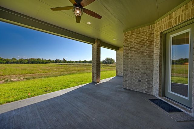 10418 Zaruba, Sealy, TX 77474