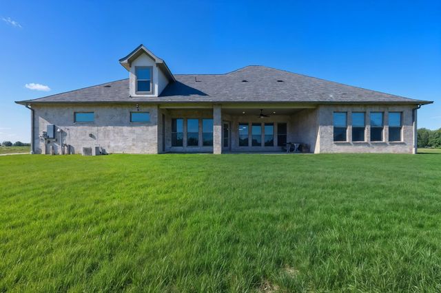 10418 Zaruba, Sealy, TX 77474