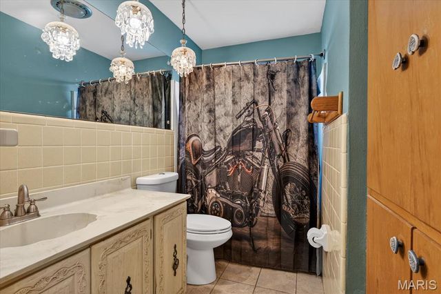 207 Fletcher Street, Collinsville, IL 62334