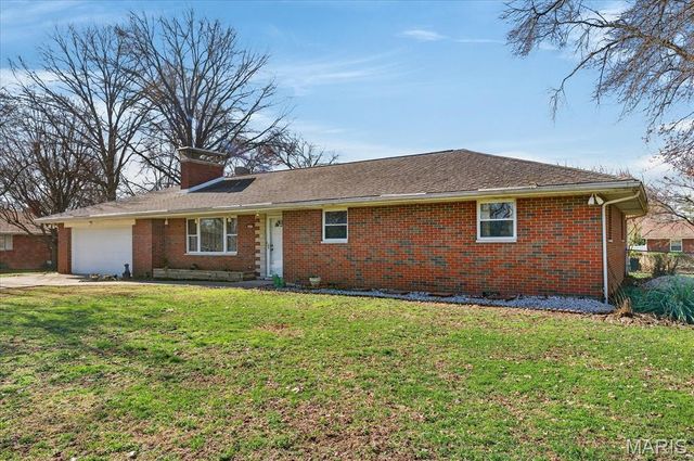 207 Fletcher Street, Collinsville, IL 62334