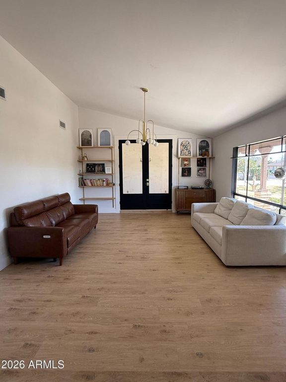 1934 E GARY Street, Mesa, AZ 85203