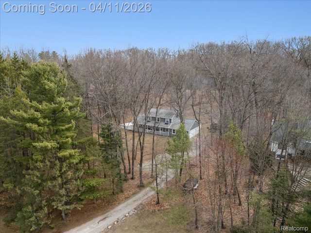 2477 Spruce Ridge, Oceola Township, MI 48855