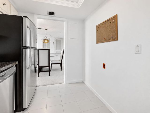 6845 Willow Wood Drive 3066, Boca Raton, FL 33434