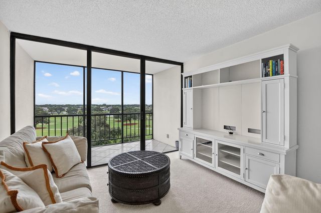6845 Willow Wood Drive 3066, Boca Raton, FL 33434