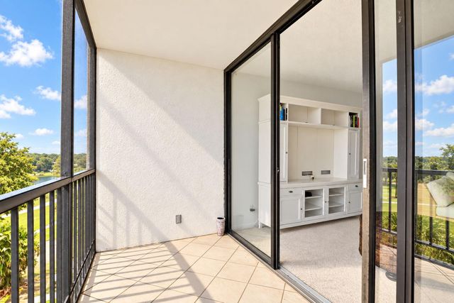 6845 Willow Wood Drive 3066, Boca Raton, FL 33434