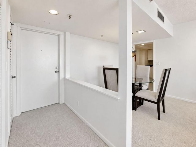 6845 Willow Wood Drive 3066, Boca Raton, FL 33434
