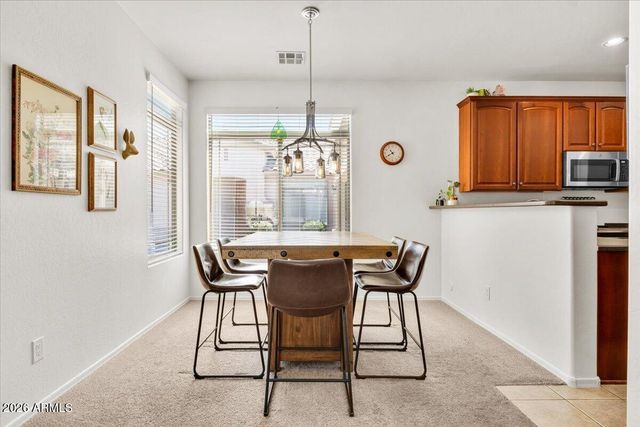 1212 S Roger Way, Chandler, AZ 85286