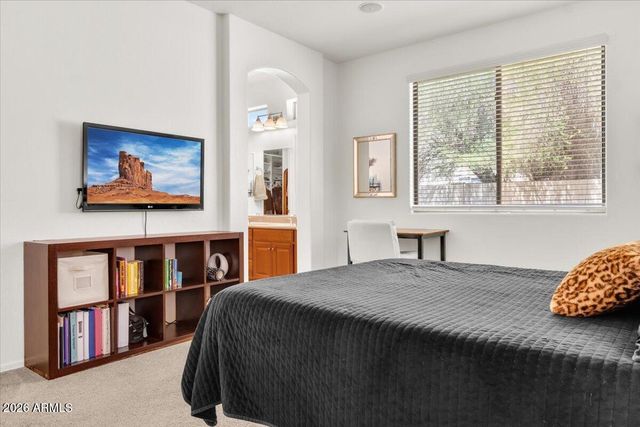 1212 S Roger Way, Chandler, AZ 85286
