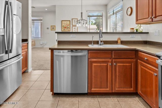1212 S Roger Way, Chandler, AZ 85286