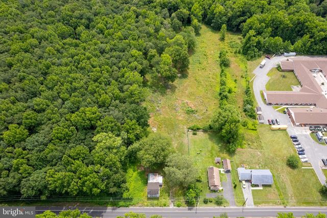 441 S PENNSVILLE AUBURN, Carneys Point, NJ 08069