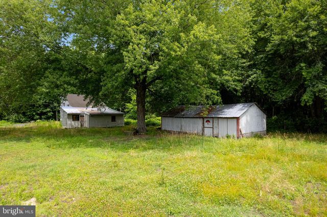 441 S PENNSVILLE AUBURN, Carneys Point, NJ 08069