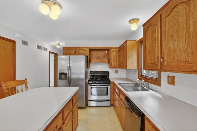 15846 New Holland Street, Holland, MI 49424