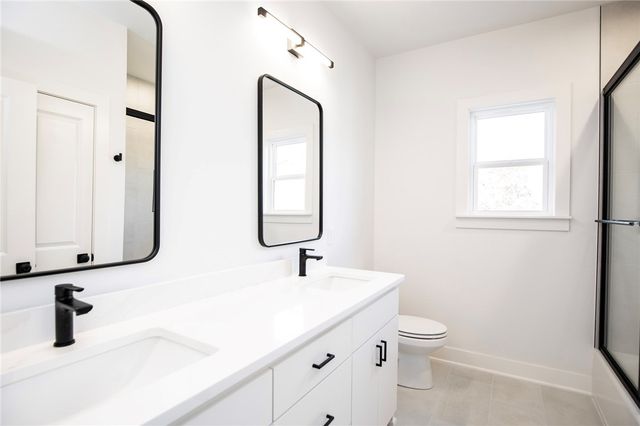 21 Singleton Drive, Bella Vista, AR 72715