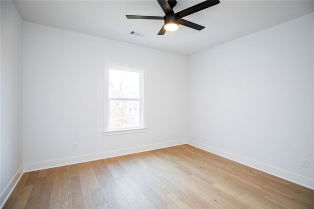 21 Singleton Drive, Bella Vista, AR 72715