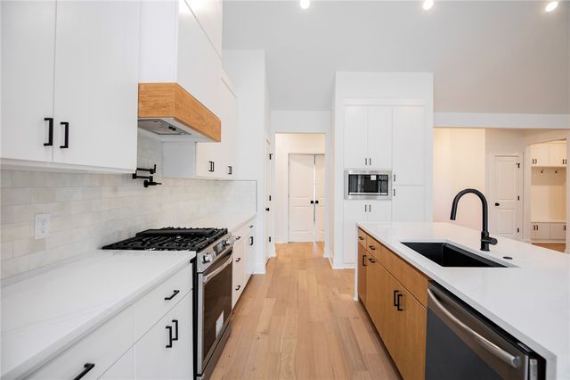 21 Singleton Drive, Bella Vista, AR 72715