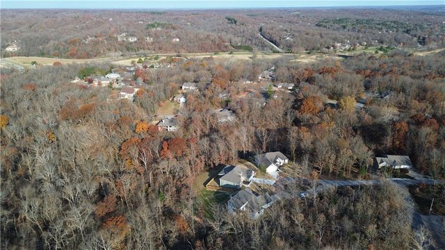 21 Singleton Drive, Bella Vista, AR 72715