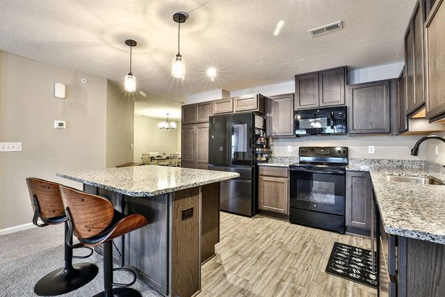 7767 Devonshire Drive, Alexandria, KY 41001