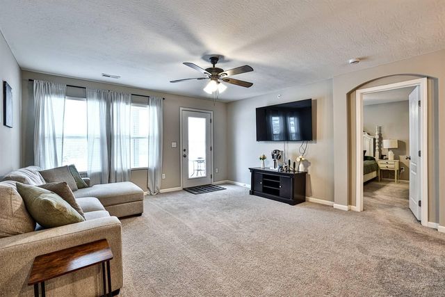 7767 Devonshire Drive, Alexandria, KY 41001