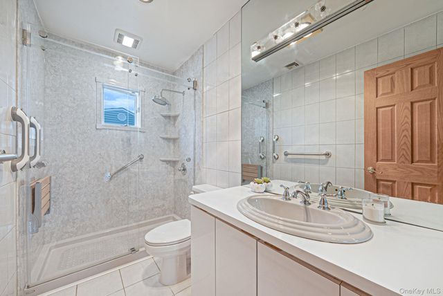 3075 Hewlett Avenue, Merrick, NY 11566