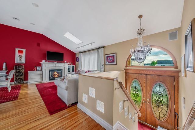 3075 Hewlett Avenue, Merrick, NY 11566