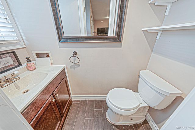 3075 Hewlett Avenue, Merrick, NY 11566