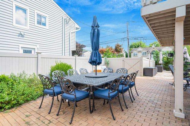 3075 Hewlett Avenue, Merrick, NY 11566