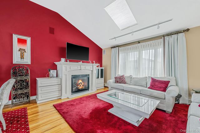 3075 Hewlett Avenue, Merrick, NY 11566