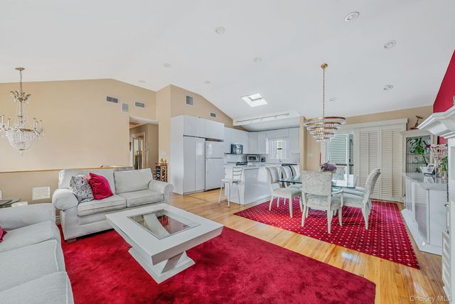 3075 Hewlett Avenue, Merrick, NY 11566