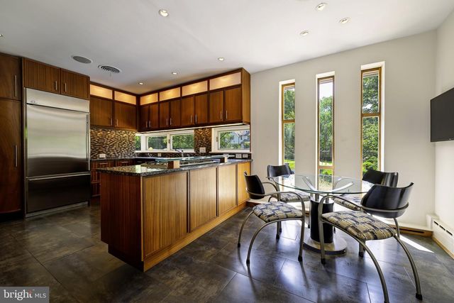 4640 BLAGDEN AVE NW, Washington, DC 20011