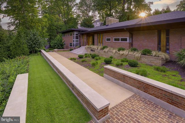 4640 BLAGDEN AVE NW, Washington, DC 20011
