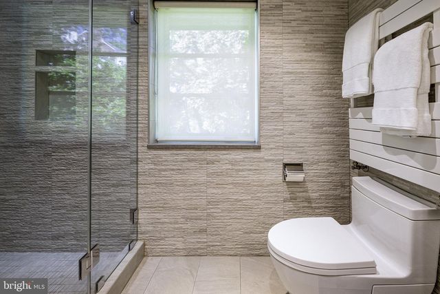 4640 BLAGDEN AVE NW, Washington, DC 20011