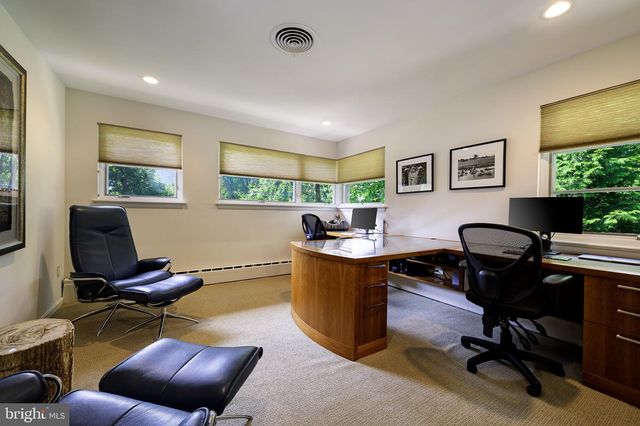 4640 BLAGDEN AVE NW, Washington, DC 20011
