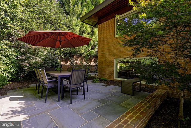 4640 BLAGDEN AVE NW, Washington, DC 20011