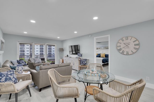 2871 N Ocean Boulevard M338, Boca Raton, FL 33431