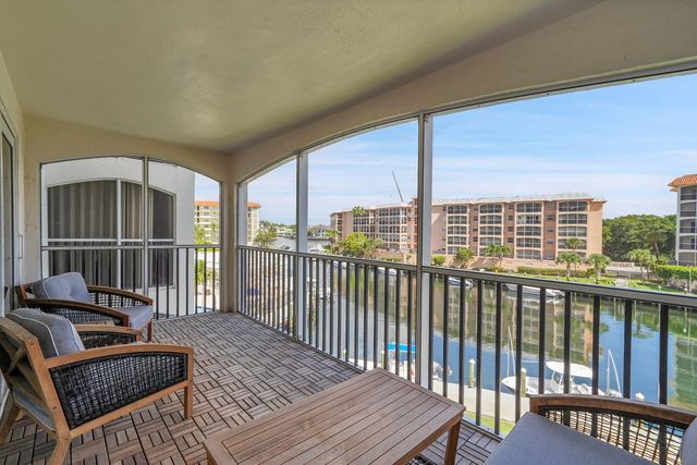 2871 N Ocean Boulevard M338, Boca Raton, FL 33431