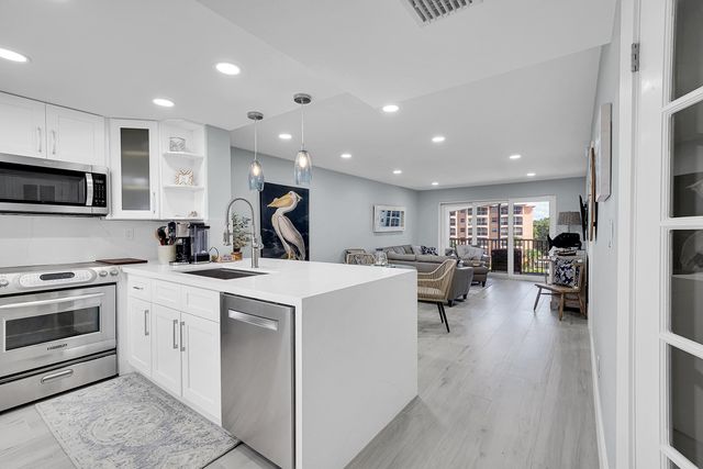 2871 N Ocean Boulevard M338, Boca Raton, FL 33431