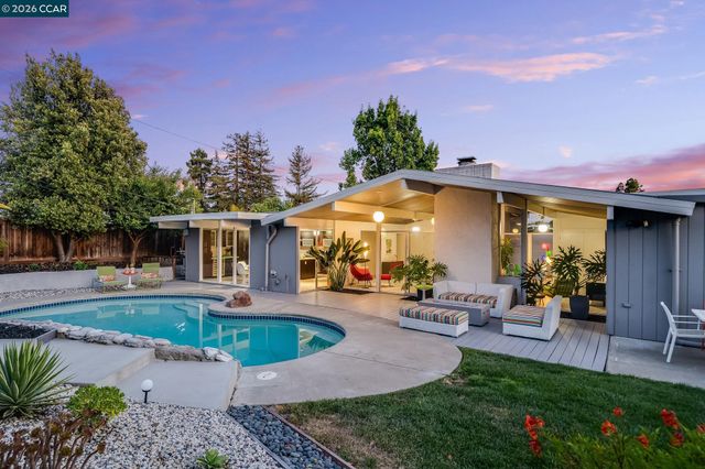 3707 Merridan Dr, Concord, CA 94518
