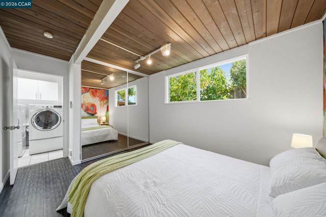 3707 Merridan Dr, Concord, CA 94518