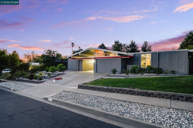 3707 Merridan Dr, Concord, CA 94518