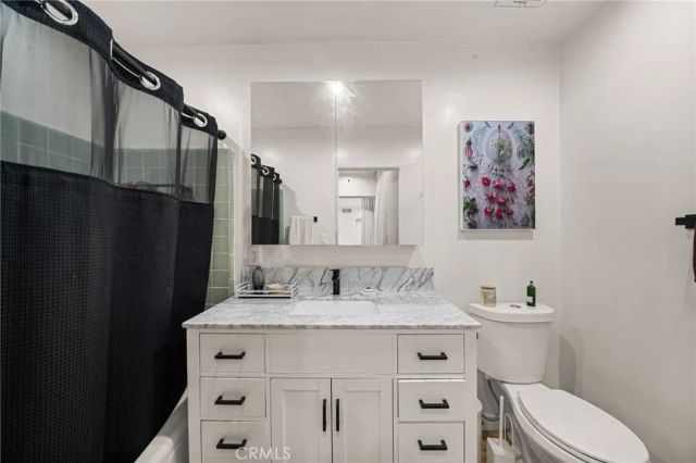 3407 Huxley Street 39, Los Angeles, CA 90027